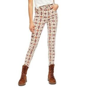 Free People We The Wild Child Printed Skinny Jeans Cream 27